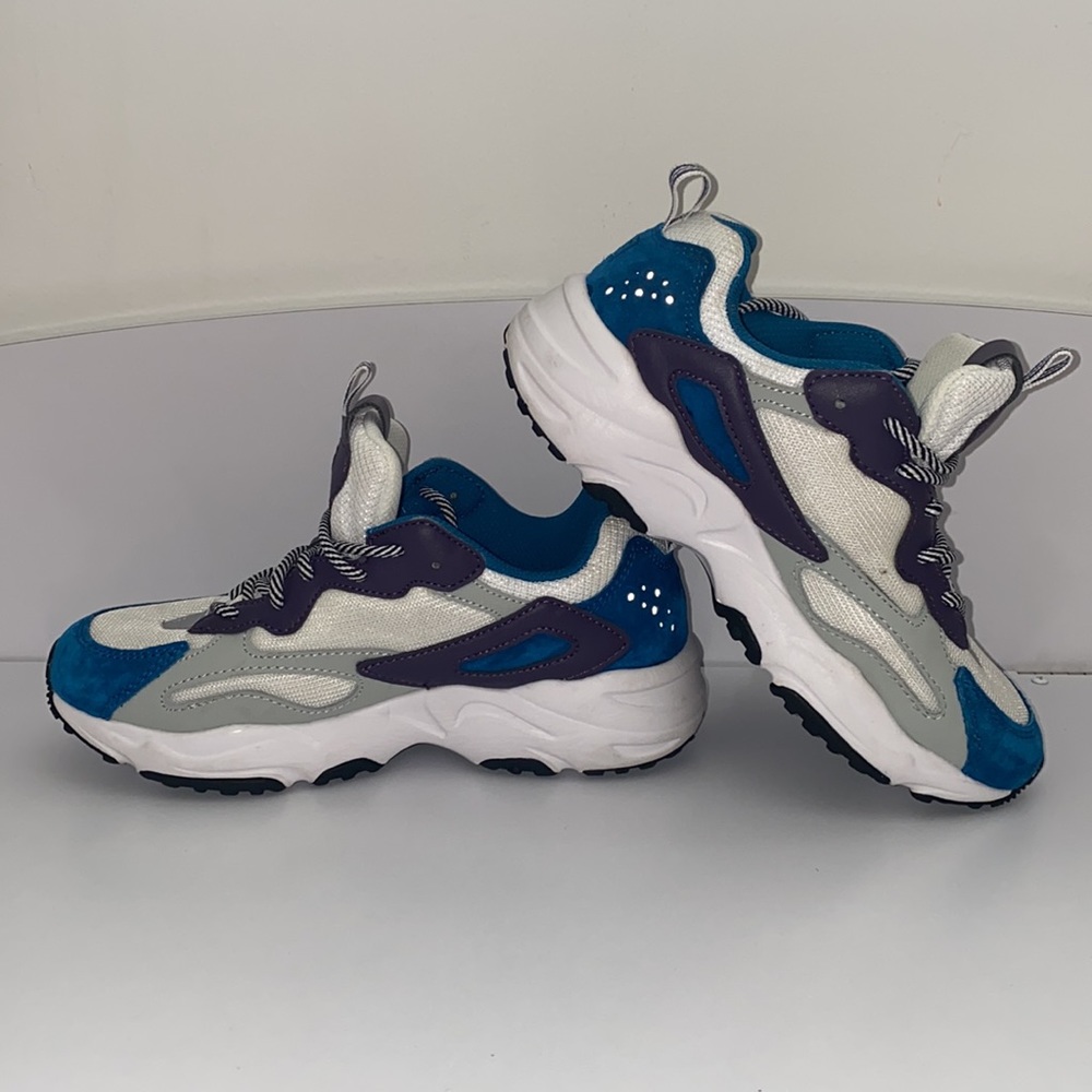 FILA women’s RAY TRACER sneaker, size 7 - Picture 4 of 14